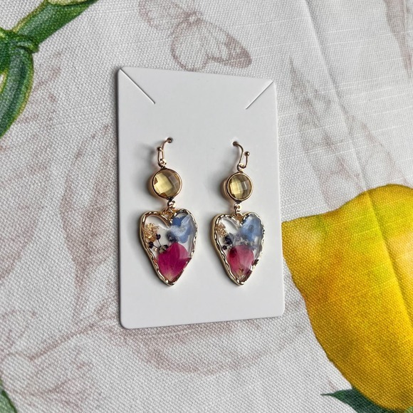 Floral Flower Petals Colorful Summer Abstract Resin Heart Earrings - Picture 3 of 9